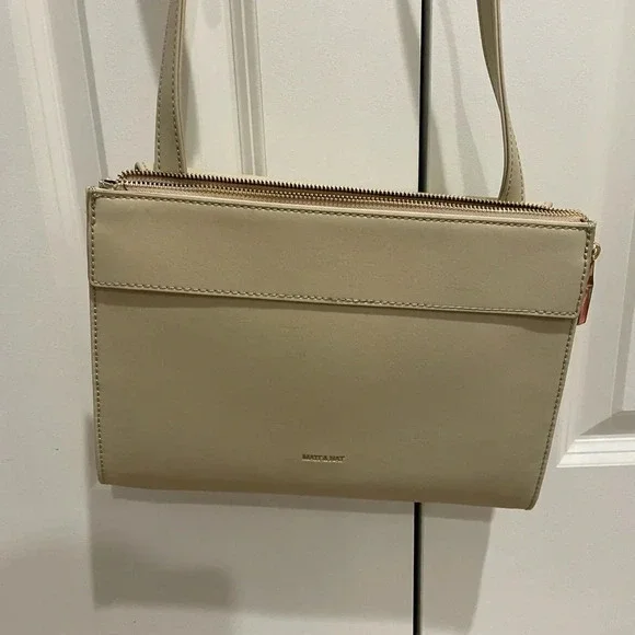 Vegan Leather Crossbody Purse - Picture 3 of 9